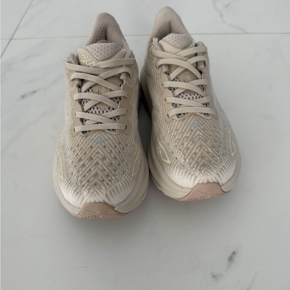 Hoka One Clifton 9 Women’s Running Shoe Size 6B, 6.5B, 7B - Picture 2 of 5